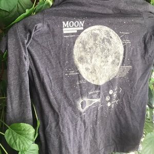 Lands End Tee shirt - glows in the dark ! Size 5-6